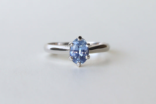 Anillo Regina Zafiro Azul 1.02cts Bridal