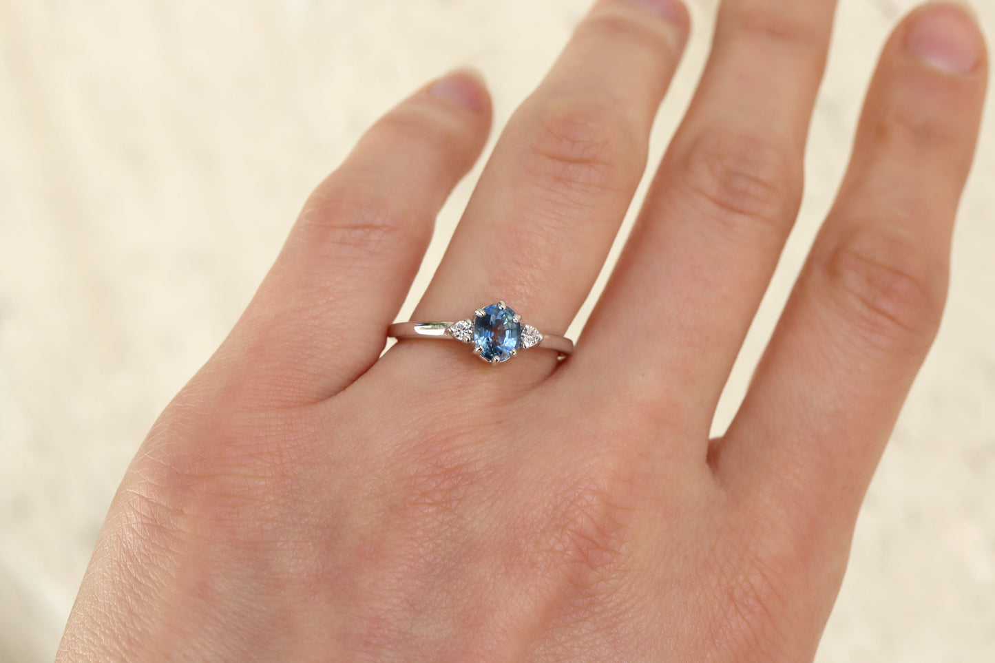 Anillo Suri Zafiro Azul 1.05cts Bridal