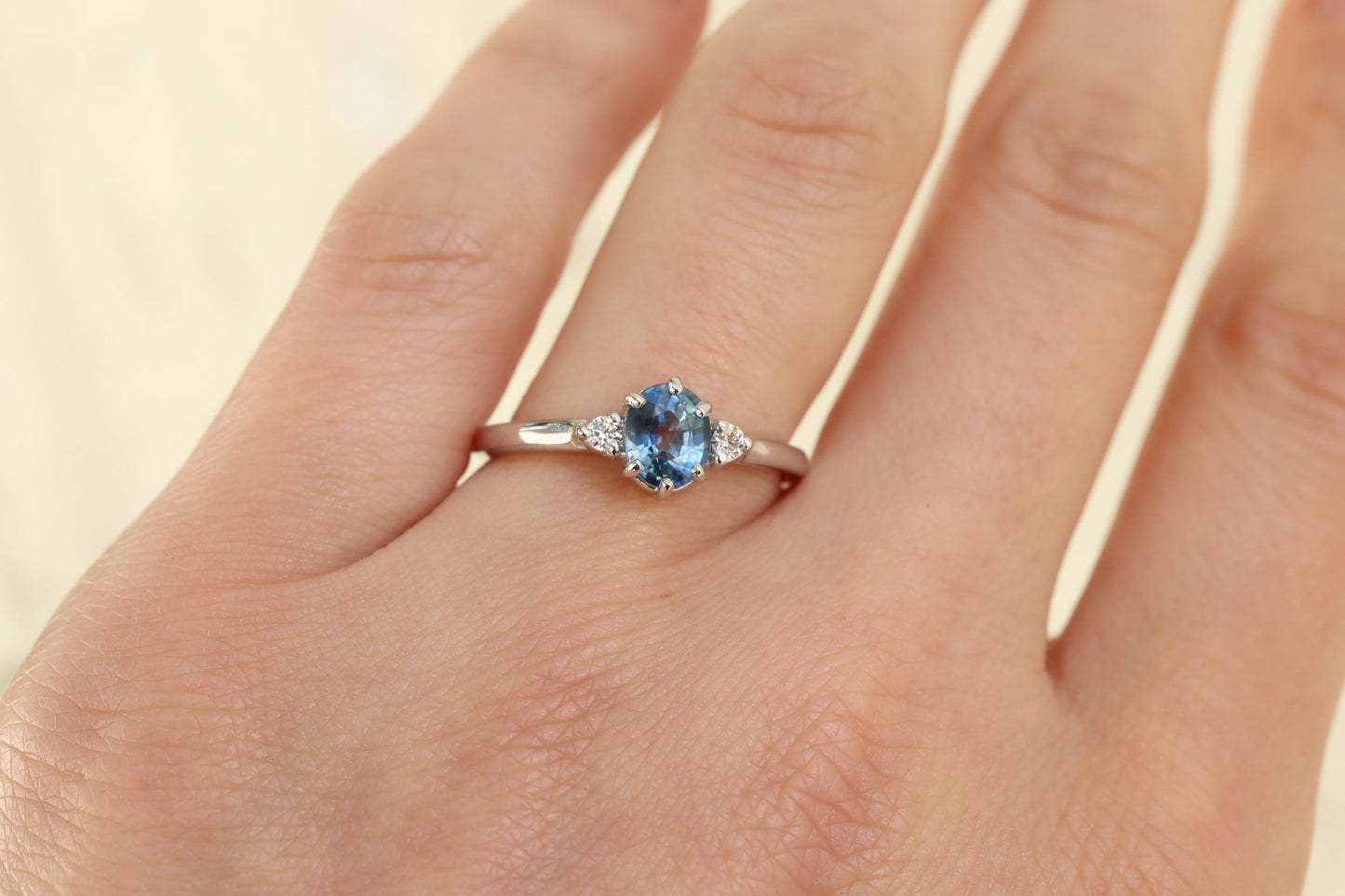 Anillo Suri Zafiro Azul 1.05cts Bridal