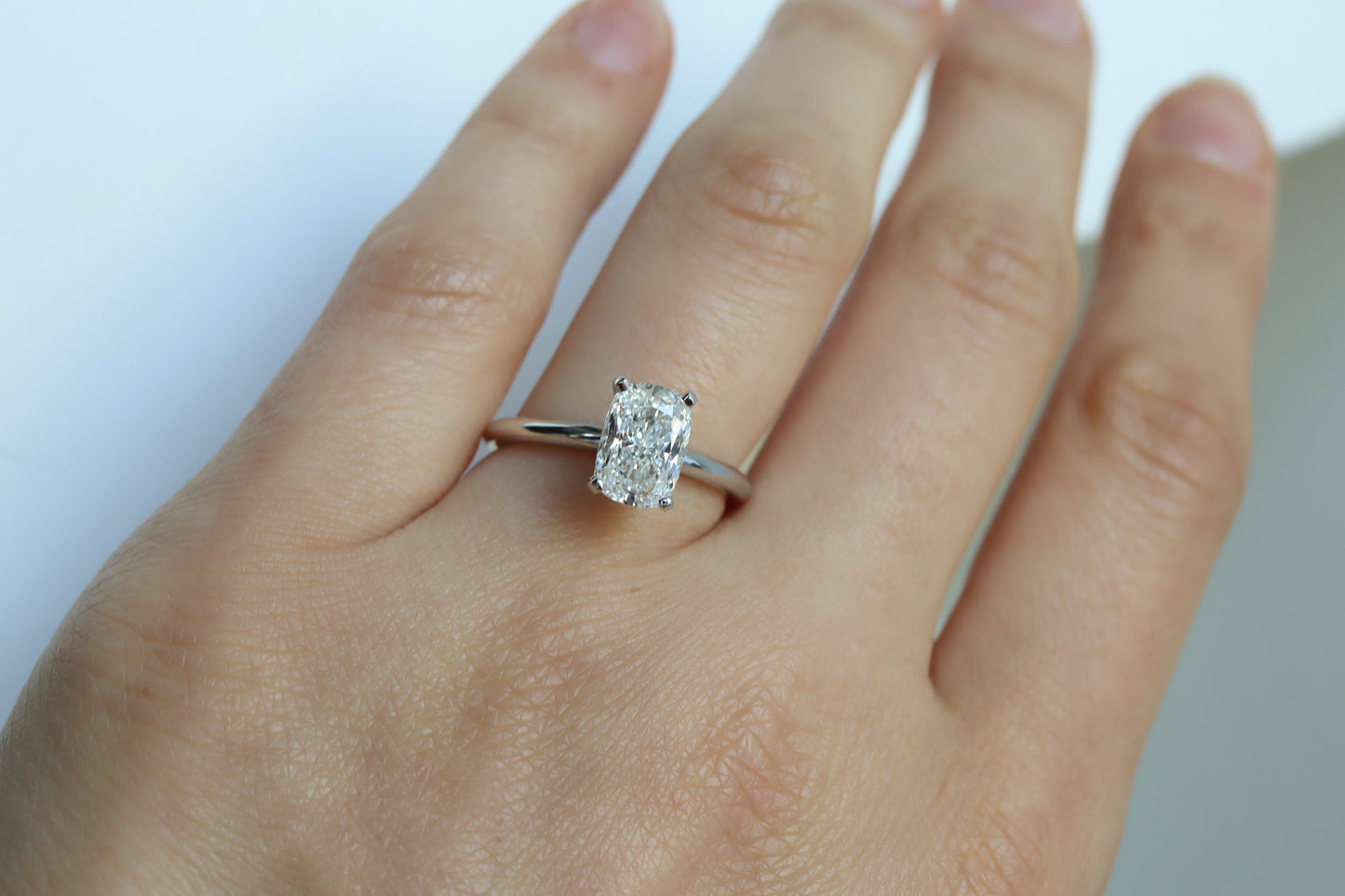 Anillo Vale Diamante Long Cushion 1.53cts Bridal