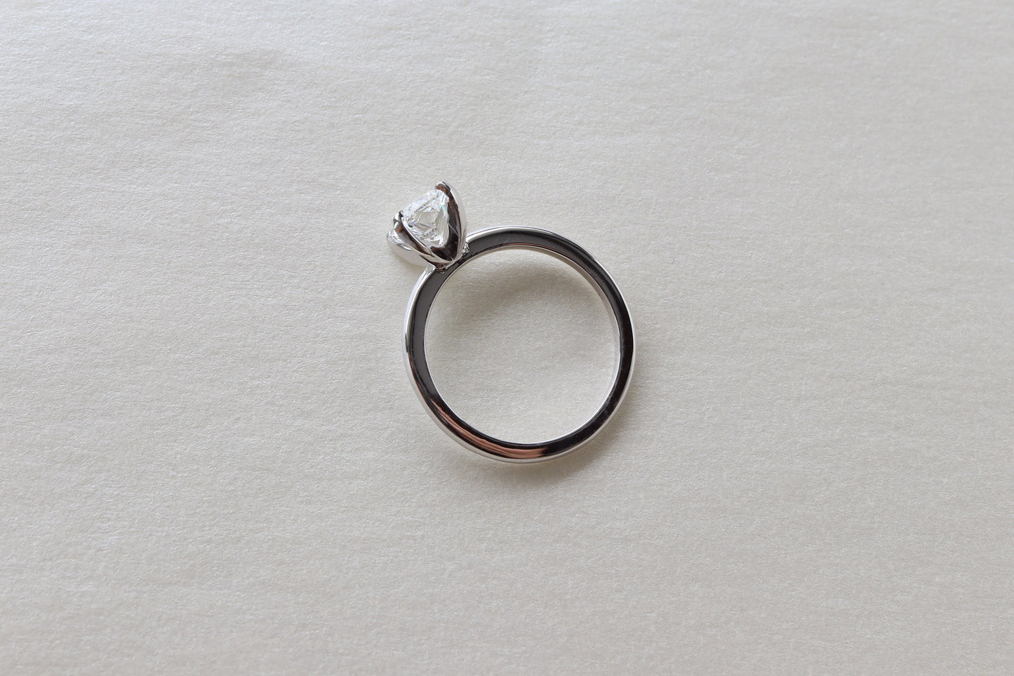 Anillo Vale Diamante Long Cushion 1.48cts Bridal