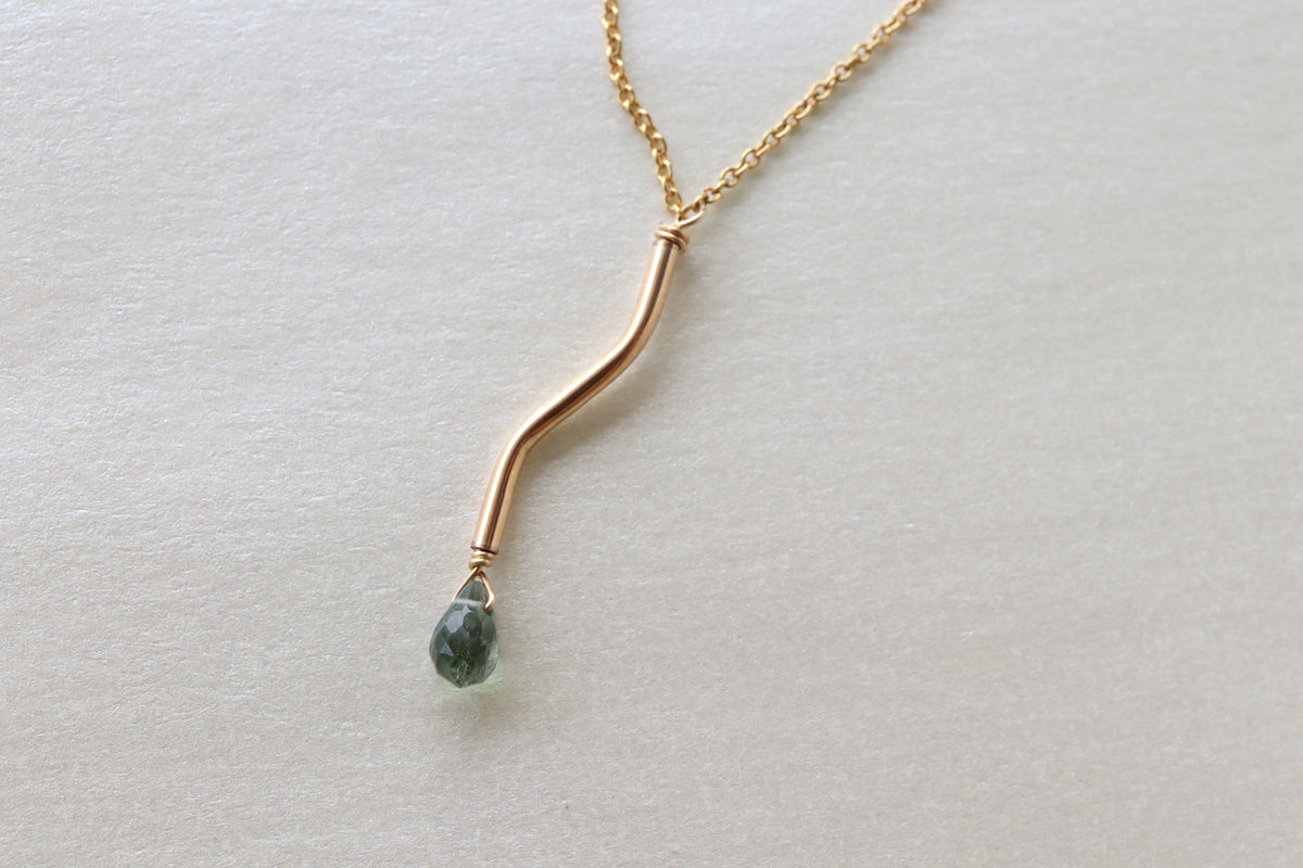 Collar Wave Turmalina Verde