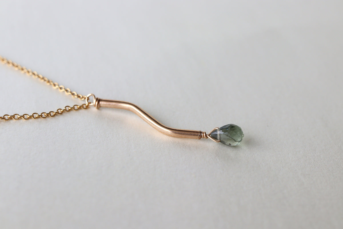 Collar Wave Turmalina Verde