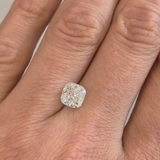 Piedra Diamante Square Cushion 1.7cts Lab D-89