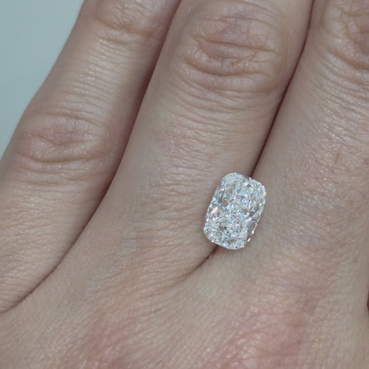 Piedra Diamante Long Cushion 1.90cts Lab D-101